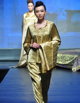 鼎盛絲綢攜APEC宋錦首次驚艷亮相CHIC