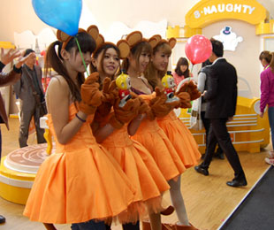 小玩皮玩趣童裝引領(lǐng)中國(guó)童裝玩轉(zhuǎn)服博會(huì)