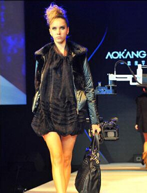 奧康舉辦新品發(fā)布會(huì)，四大系列演繹鞋履“舒尚”