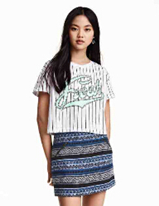 優(yōu)衣庫(kù)：快時(shí)尚品牌從容逆市開(kāi)店擴(kuò)張