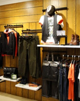 鞋服企業(yè)赴利郎特步考察學(xué)習(xí)謀突破