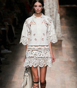 香奈兒蝴蝶效應(yīng)預(yù)示著奢侈品要集體降價(jià)